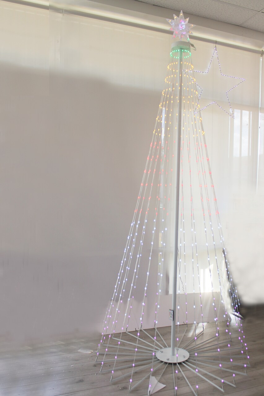 Perfect Holiday Decorative Outdoor Tree Light with RGB LEDs – Multiple Sizes & Features Available